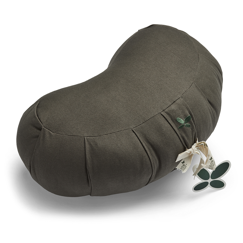 Zafu halvmåne kapok meditationspude Deep Olive - Cocoon Company Zafu halvmåne kapok meditationspude i farven Deep Olive fra Cocoon Company